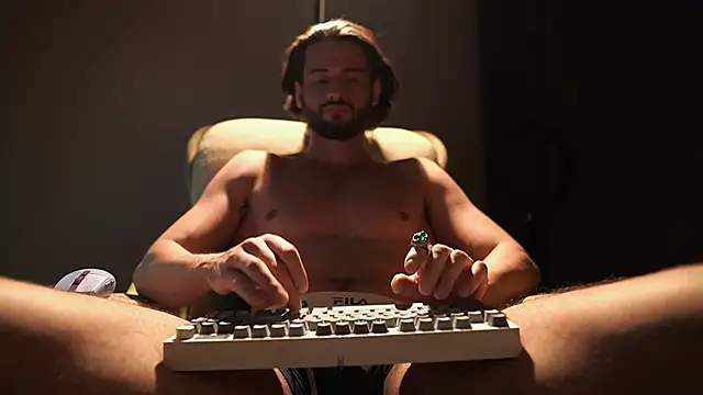 Keen___Luckystrike webcam