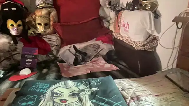 EroticVenetian webcam