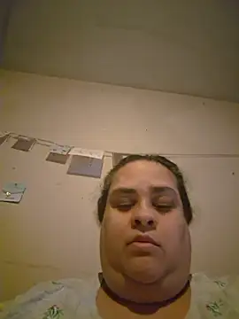 BigBusty_VoluptuousMilfX webcam