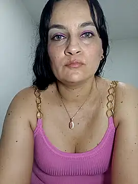 megan_milf79 webcam