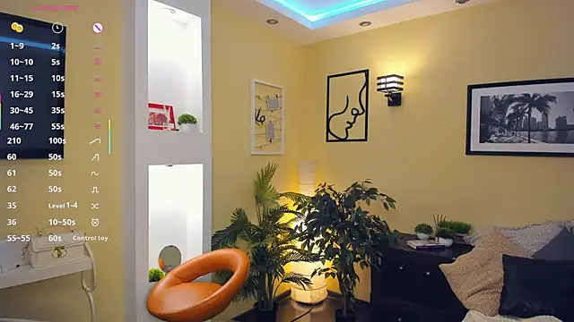 exposed_lizzy webcam