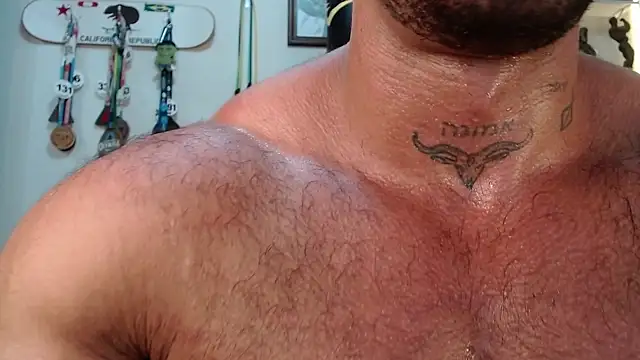 henryhadesflirt webcam