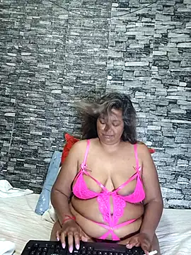 Mammabear_4u webcam