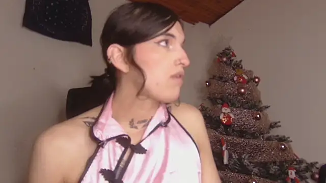 Scarlett_crastrawberry webcam