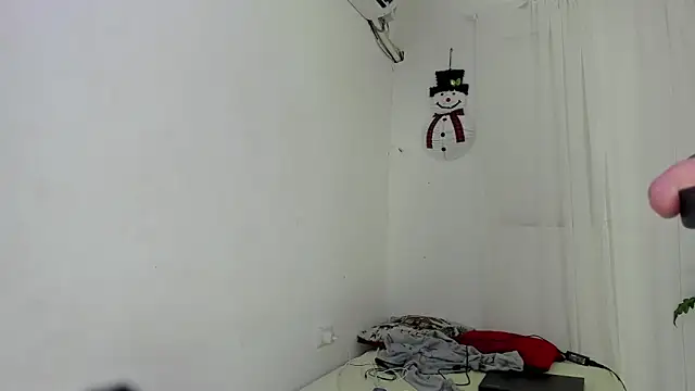 Laura_and_Kevin webcam