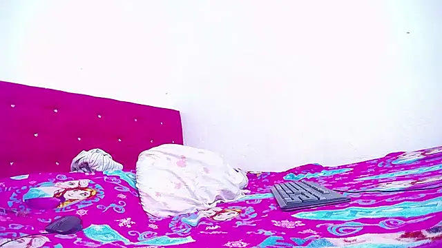 candy_dustano691 webcam