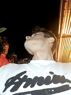 Loggan_donnelly webcam