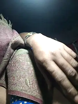 Curvy_Vamikaa webcam