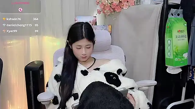 美女Yvonne-07在线直播