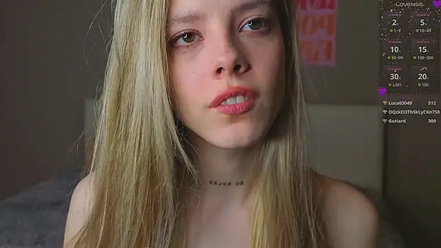 TiffinyMergist webcam