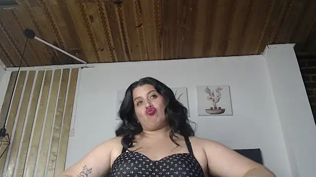 Andrea_secret_ webcam