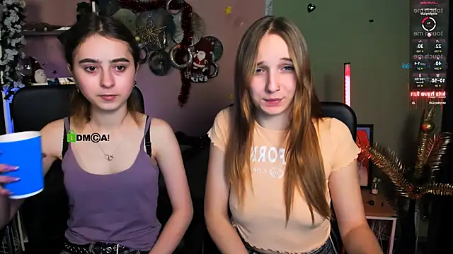 rebecca_smile webcam