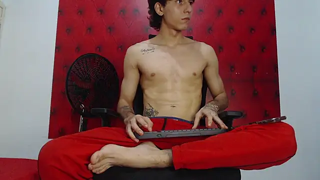 Bryant_Connor webcam