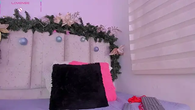 violeta_olsen webcam