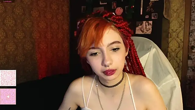 MissMorganMoon webcam
