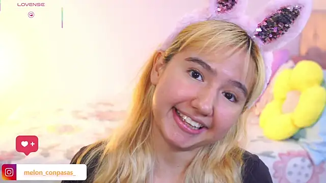 Pinkie_Princes live cam screenshot female on Home.Pink — Cozy Live Cams & Chat