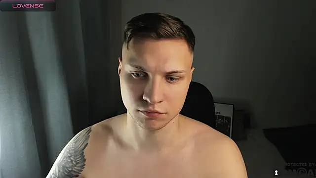 handsome_guy01 webcam