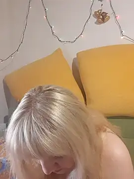 Webcam Model (stefanyharper16)  is live.Free join now!