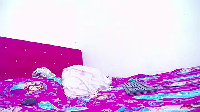 candy_dustano691 webcam