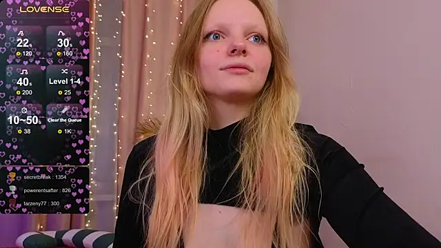 evangel1ne - Evangel1ne's free webcam - UK Sex Cams