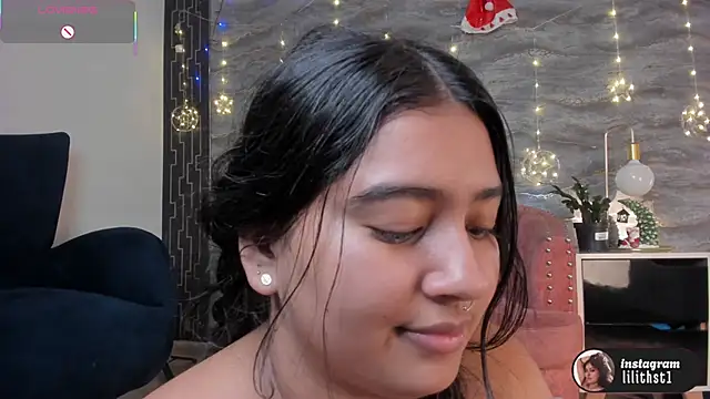 lilithst_ webcam