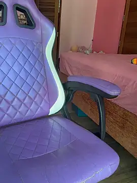 mommyselenafit_ webcam