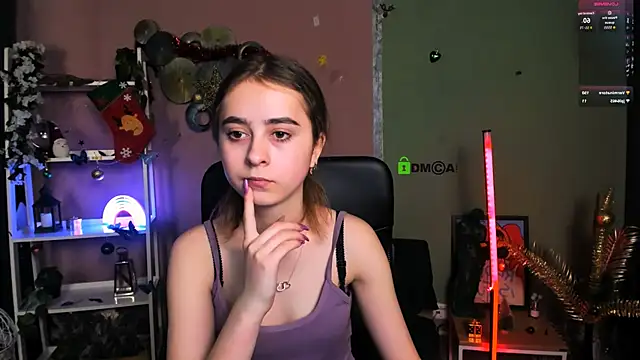 rebecca_smile webcam