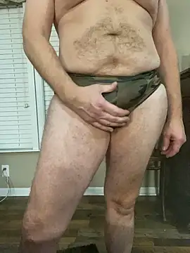 realybigdill (Ask my age) - Daddy Gets Hard for Tips