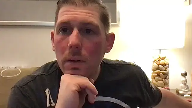 God_Of_ThundeRR webcam