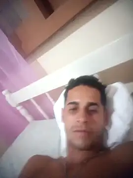 QUIEROFOLLARTEDUR webcam