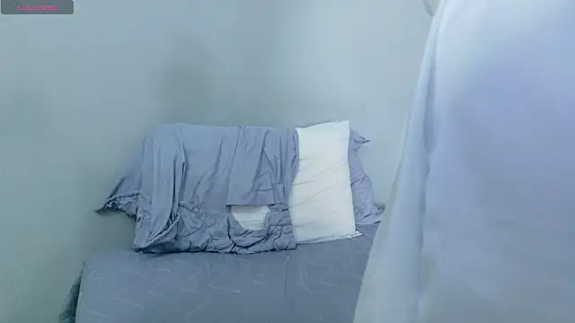 curvybrunnett webcam