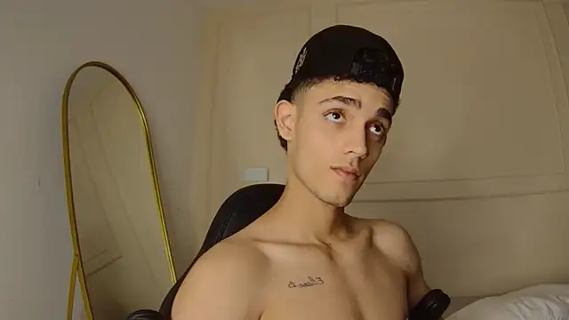 nathan_shimmer webcam