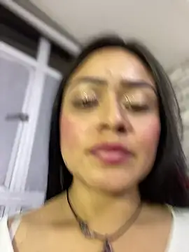 Gabriela-Grace webcam