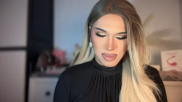 Barbara-Sprouse webcam