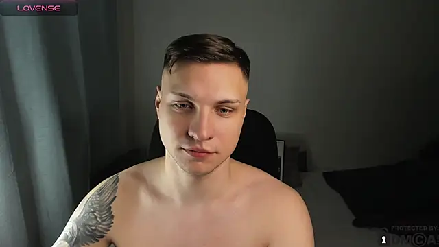 handsome_guy01 webcam