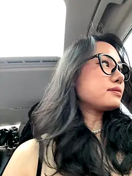 美女tangbao_521在线直播