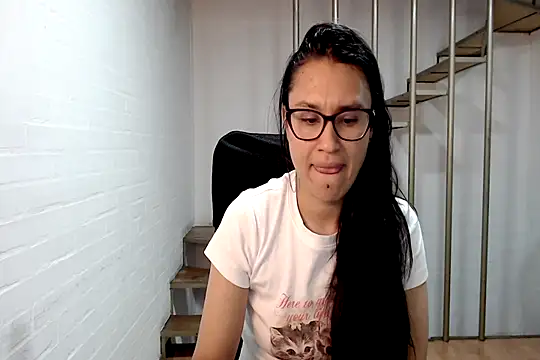 Jessie_Desire webcam