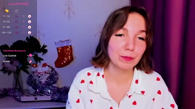 KindHazelHere_ webcam