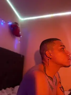 AlphaMasterXxx webcam