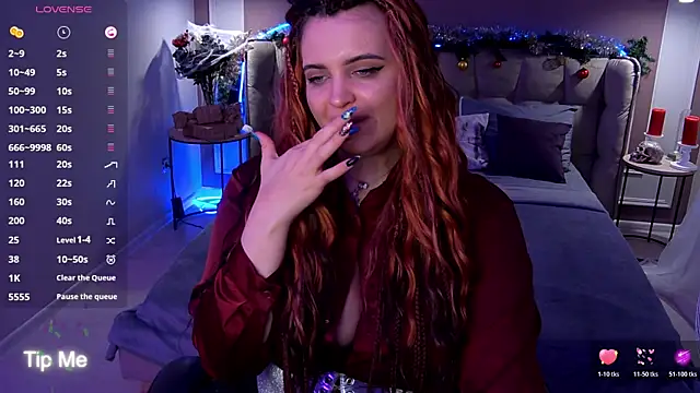 Miss_Maya_Mils webcam