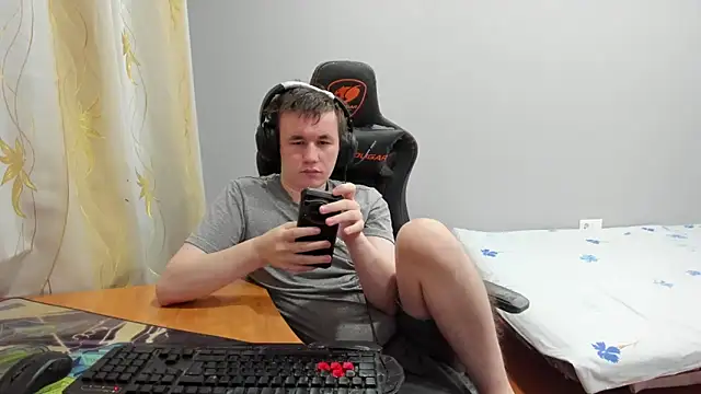 iliaskrislove webcam