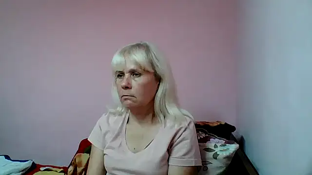 sakura_blonde webcam