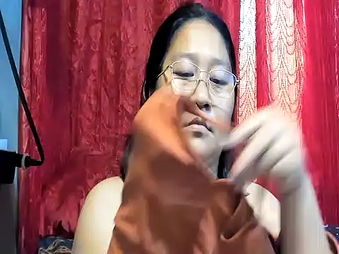 hotchubbyasian88 webcam