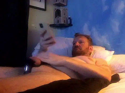 Thickwhitetight webcam