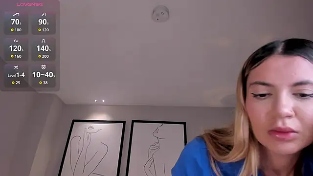 niaholland - NiaHolland's free webcam - UK Sex Cams