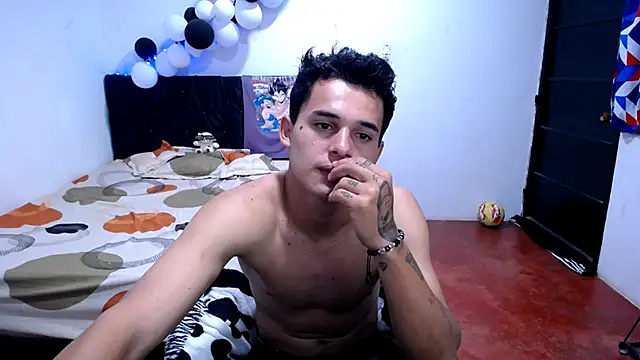 freddy_romas webcam
