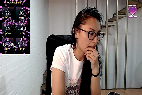 Jessie_Desire webcam