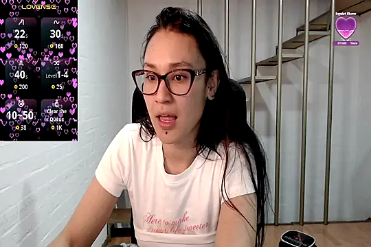 Jessie_Desire webcam