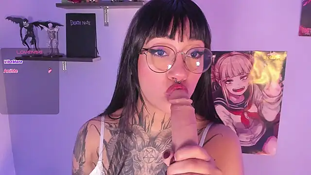 Akari1_Mischief webcam