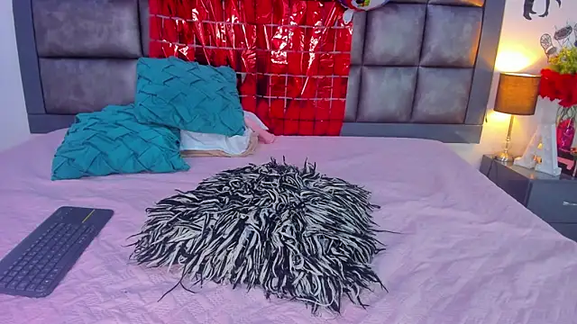 Sasha_Picot17 webcam